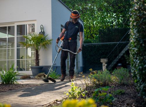 commercial weed trimmer